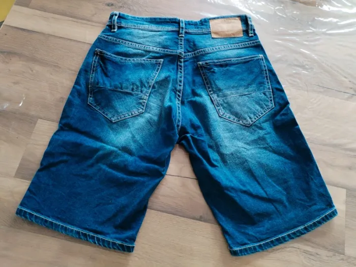 Short homme taille 36 Celio - photo numéro 2