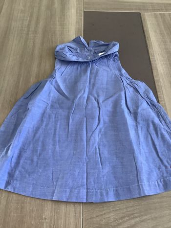Robe sans manche taille 6 mois