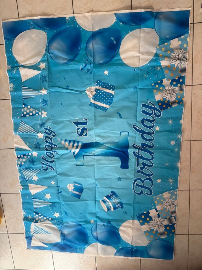 Bannière premier anniversaire bleu 💙