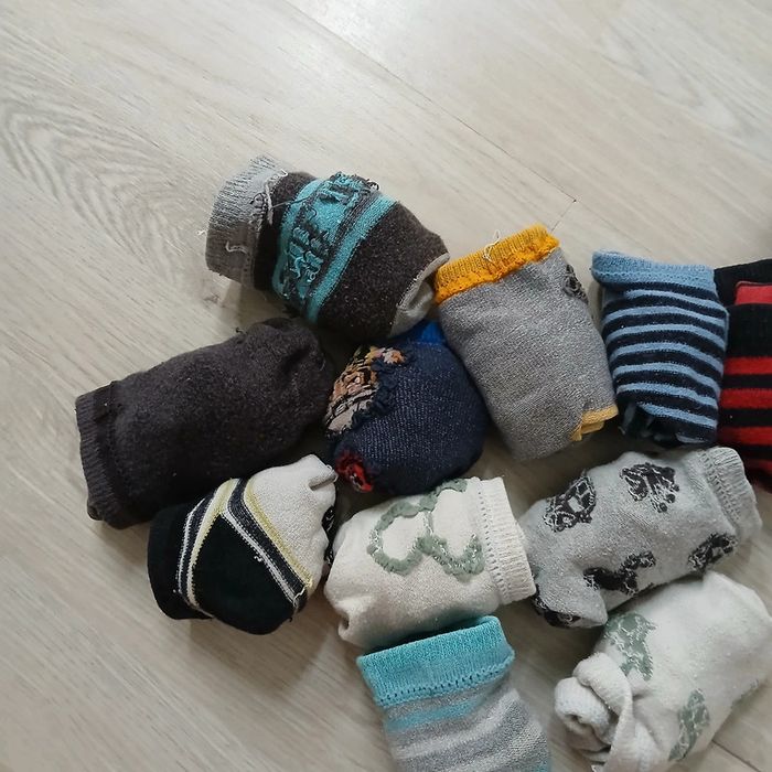 Lot chaussettes 27/30 - photo numéro 2