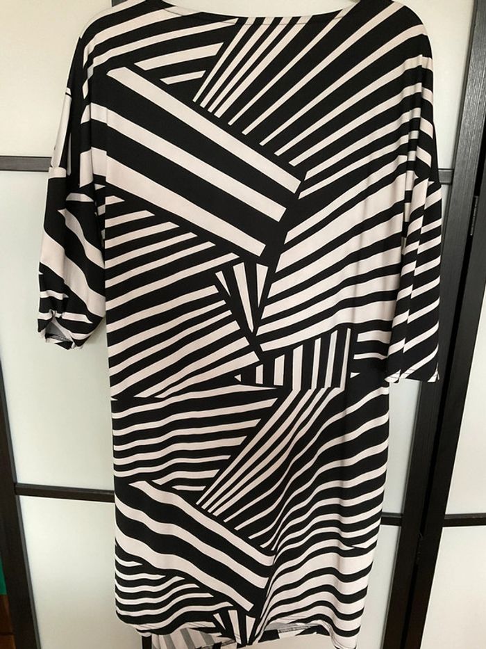 Robe noir et blanche MS Mode - photo numéro 6