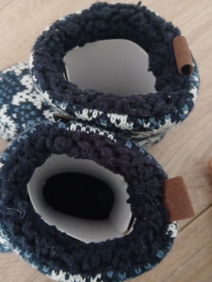 Chaussons boots fourrés - photo numéro 2