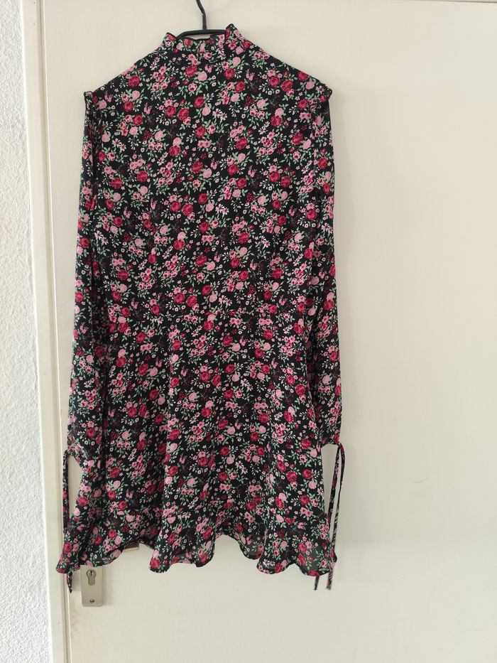 Robe fleurie - photo numéro 4