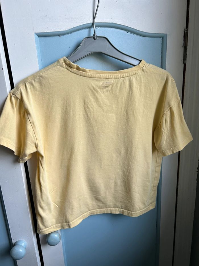 Tee shirt jaune, les minions,6 ans - photo numéro 4