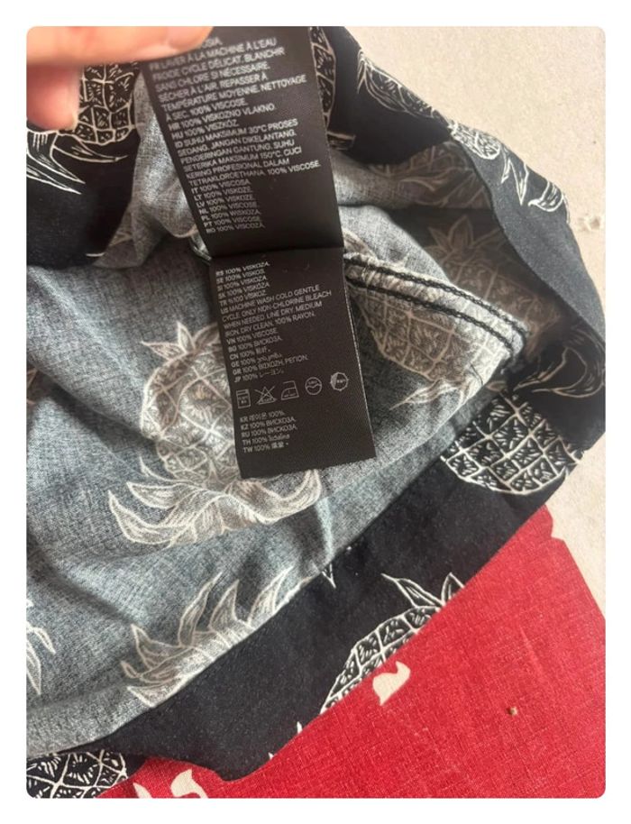 Chemise col V H&M motif ananas taille S/M - photo numéro 8