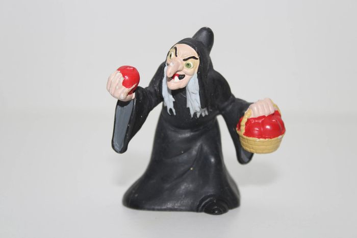 Lot Figurines  + Maison Blanche neige - Disney - photo numéro 12
