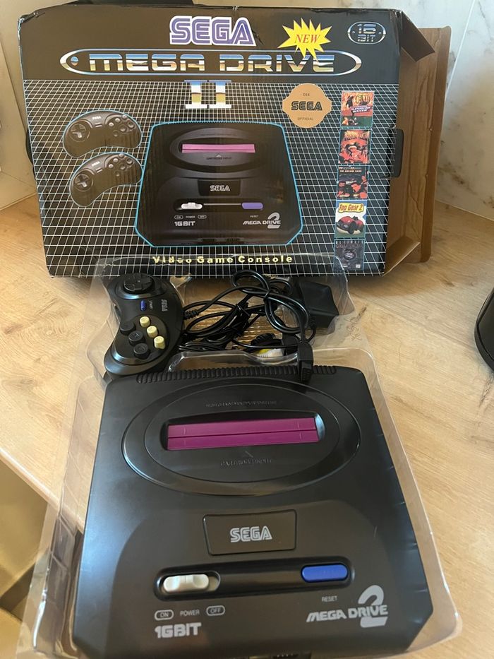 Sega megadrive 2 new version jeux intégrés