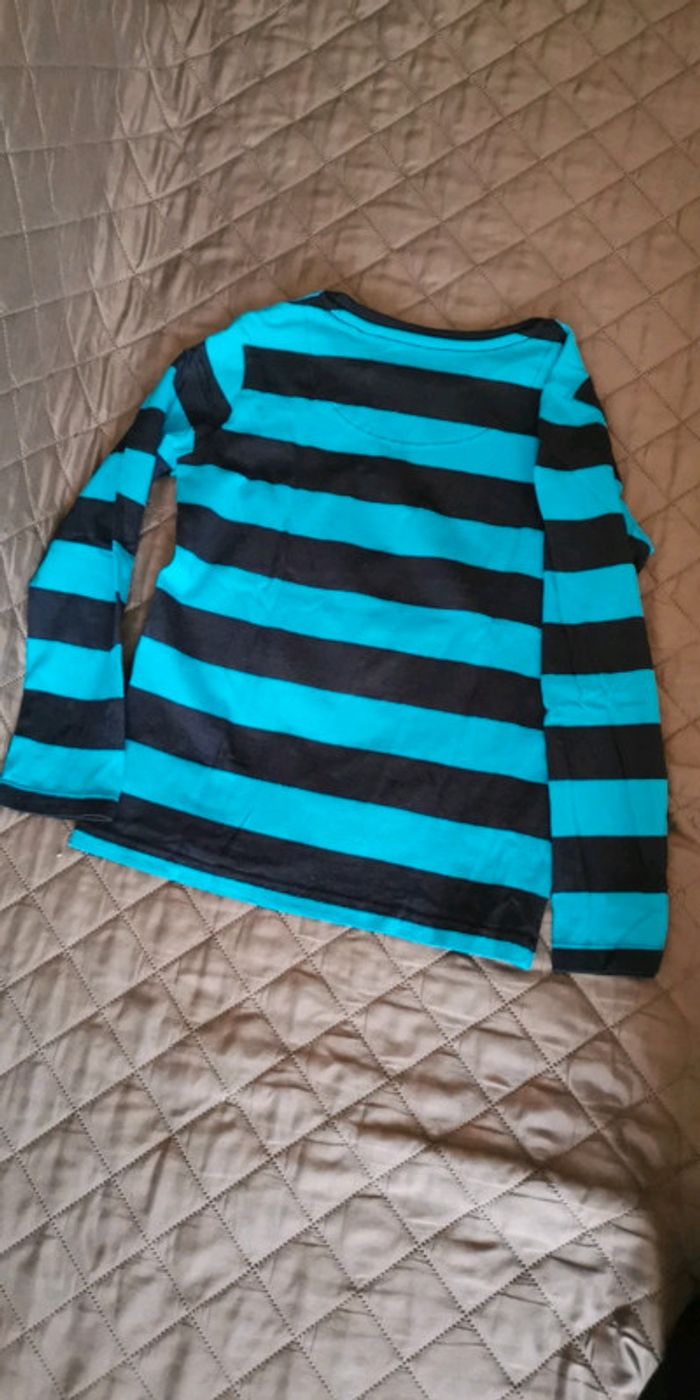 Tee shirt manches longues C&A - photo numéro 3