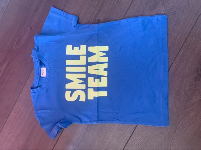 TEE shirt bleu tape à l’œil 4 ans