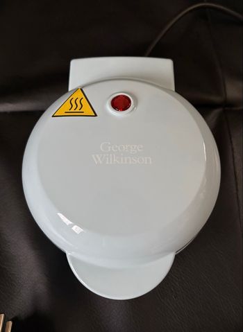 Petit gaufrier bleu ciel Neuf 