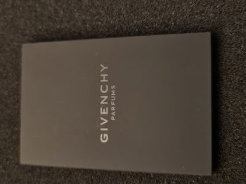 Miroir de poche Givenchy neuf 