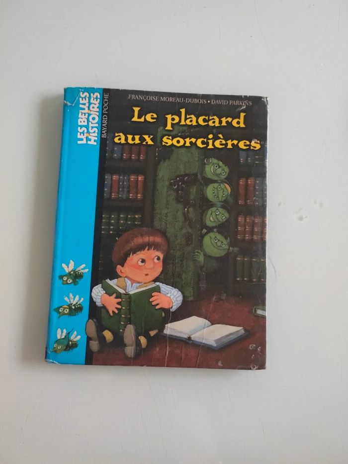 Livre Le placard aux sorcières