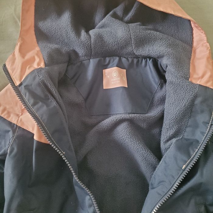 Lot vêtements et manteau 5ans - photo numéro 3