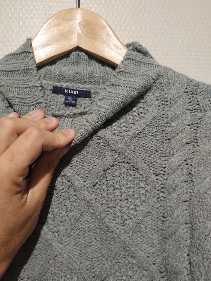Pull chaud - photo numéro 2