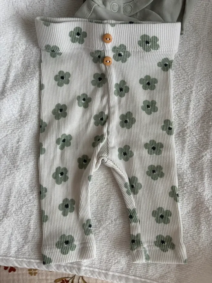 Ensemble vert d’eau bébé fille taille 1 mois - photo numéro 13