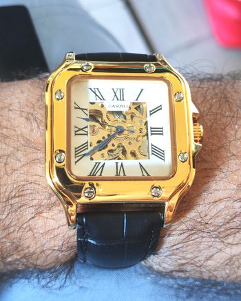 Montre automatique rectangulaire