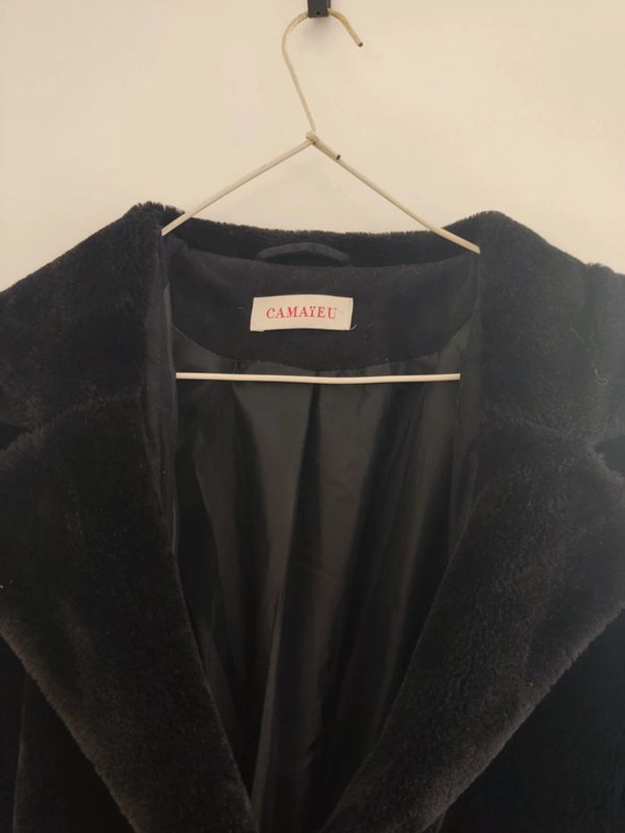 Manteau/ veste noir fausse fourrure camaïeu taille 42 - photo numéro 2