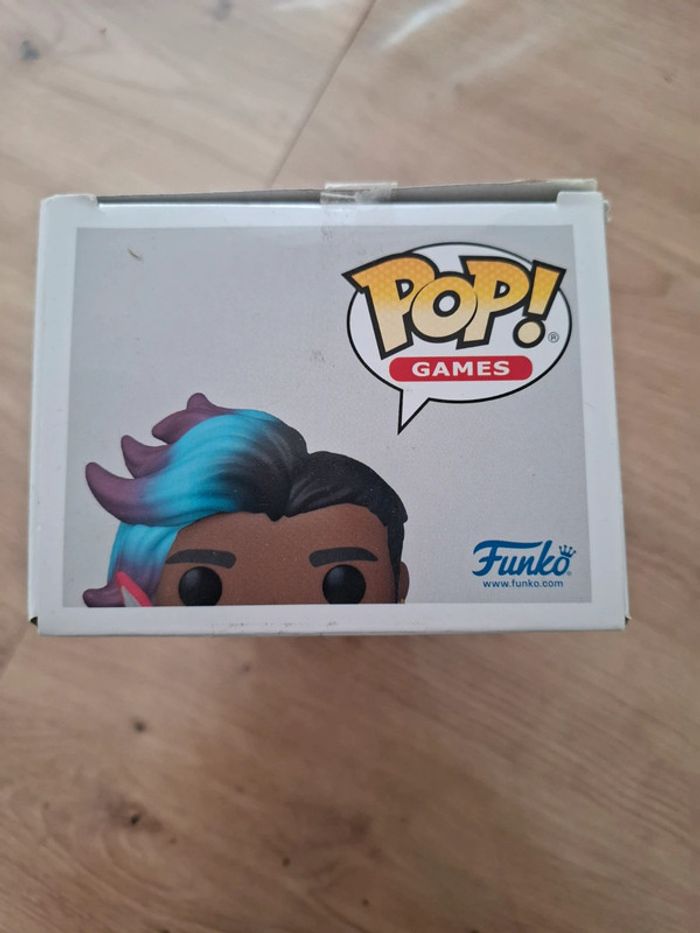 Funko pop 861 paladin mike - photo numéro 4