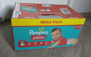 104 Couches Pampers baby dry pants taille 3
