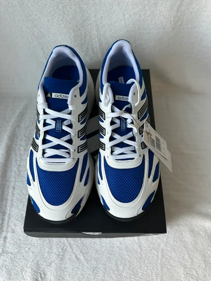 Adidas adizero aruku bleu taille 43 1/3 neuf