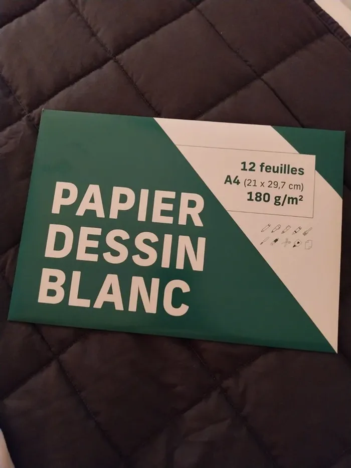 12 feuilles Papier dessin blanc 180g/m2 - photo numéro 2