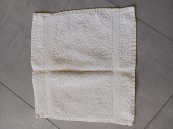 essuie main blanc 27 x 25 cm Tissco