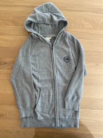Gilet à capuche Verbaudet 8ans