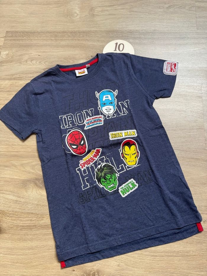 T-shirt Marvel