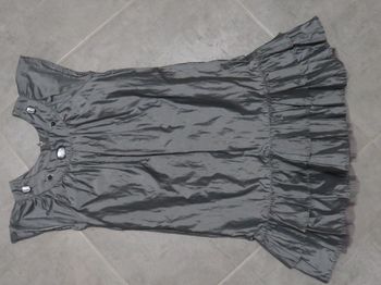 Robe grise brillante 10 ans