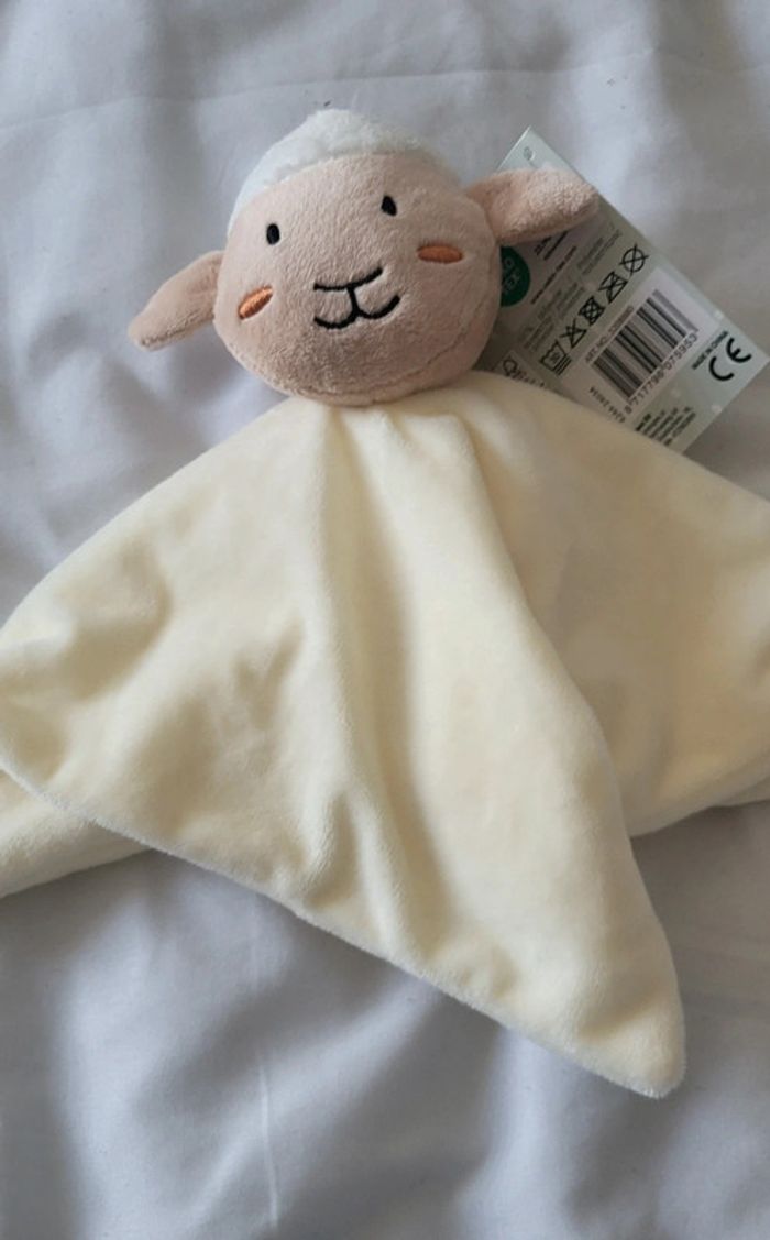 Doudou mouton - photo numéro 2