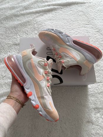 Nike Air Max 270 React - Rose Pêche Crème