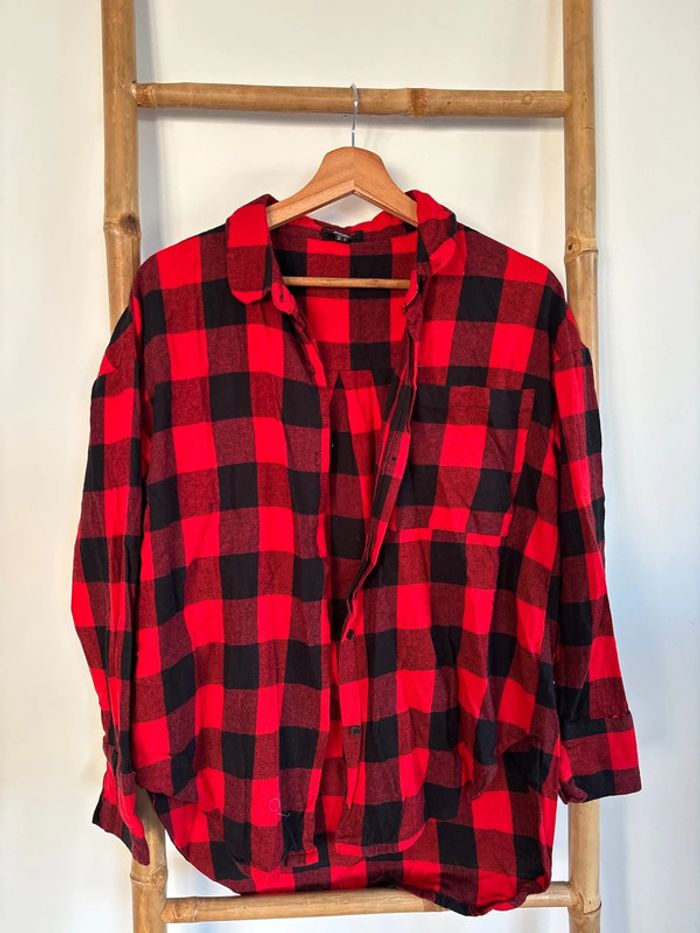 chemise rouge et noir à carreaux style bûcheron