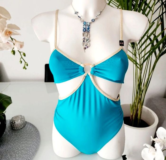 Superbe Maillot de bain - Taille M - photo numéro 2