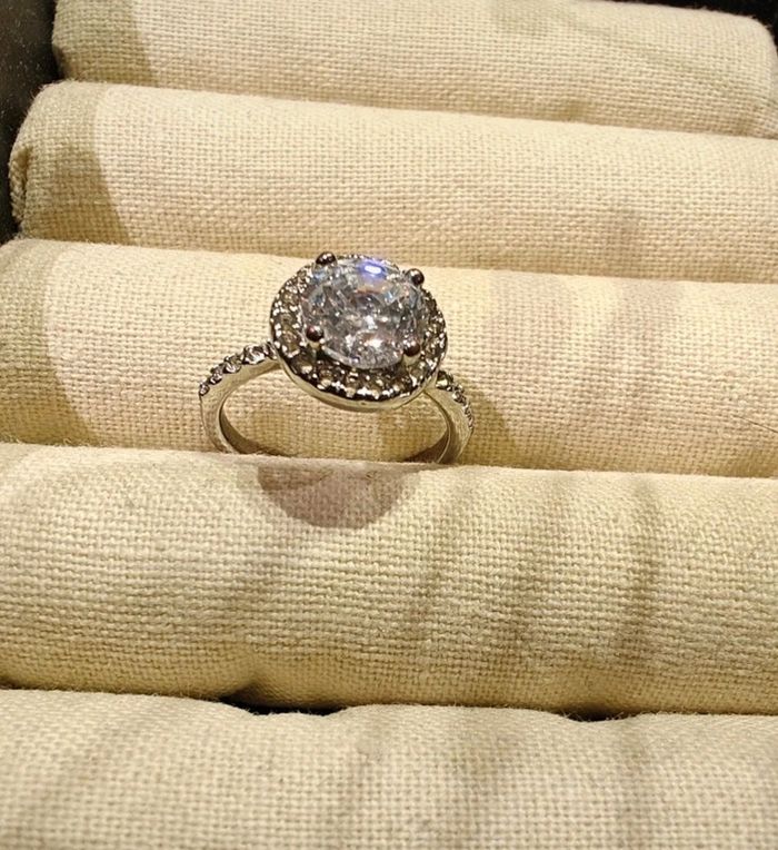 Bague fantaisie argentée - photo numéro 4
