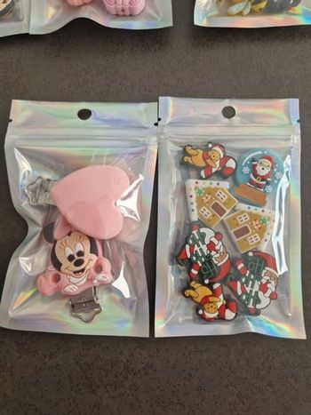 Lot minnie rose avec le cœur rose en clip silicone