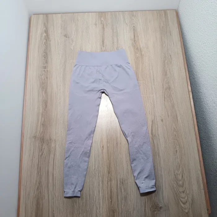 Legging gymshark femme M lilas violet - photo numéro 3