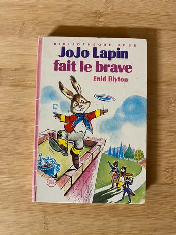 Livre Jojo Lapin fait le brave