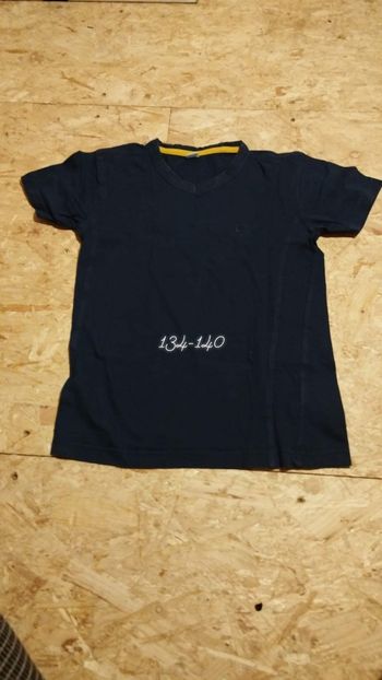 T-shirt garçon taille 134-140.  9-10 ans