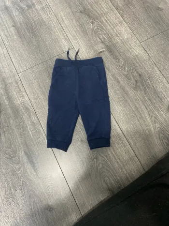 Pantalon jogging bleu (9mois)