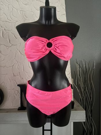 Bikini rose deux pièces neuf