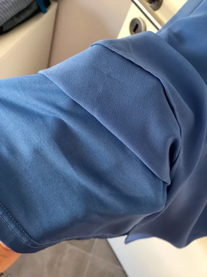 Robe longueur genou bleu avec dentelle Sinequanone taille S/M - photo numéro 4