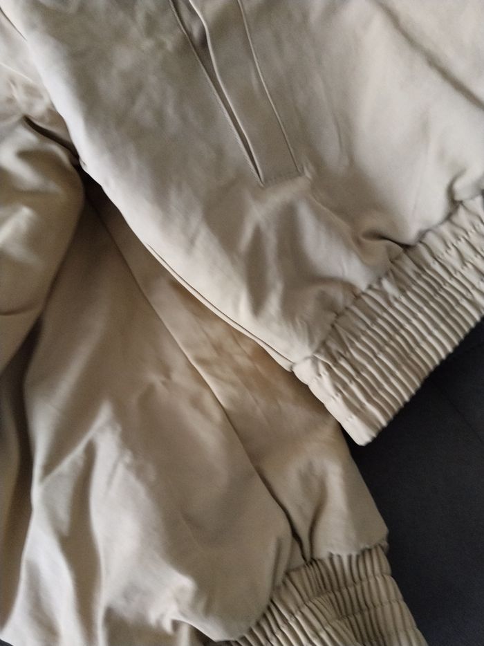Bombers beige matelassé a l intérieur moutarde - photo numéro 2