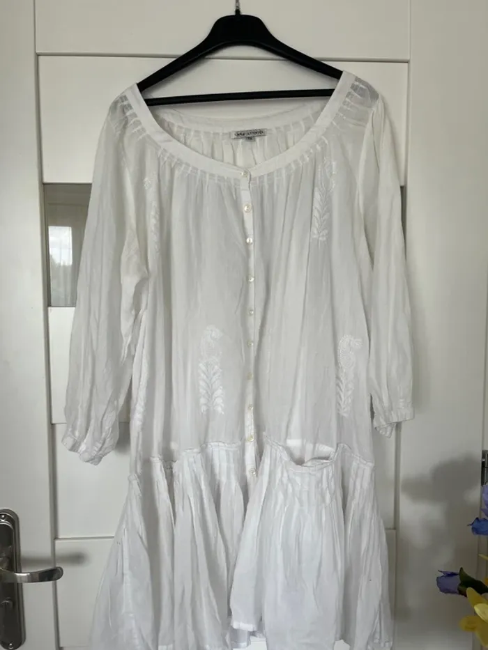 Robe tu