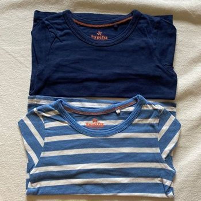 Lot de 2 tshirts manches longues 2-4 ans
