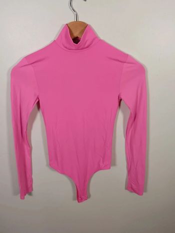 C21 bodie rose bershka XS