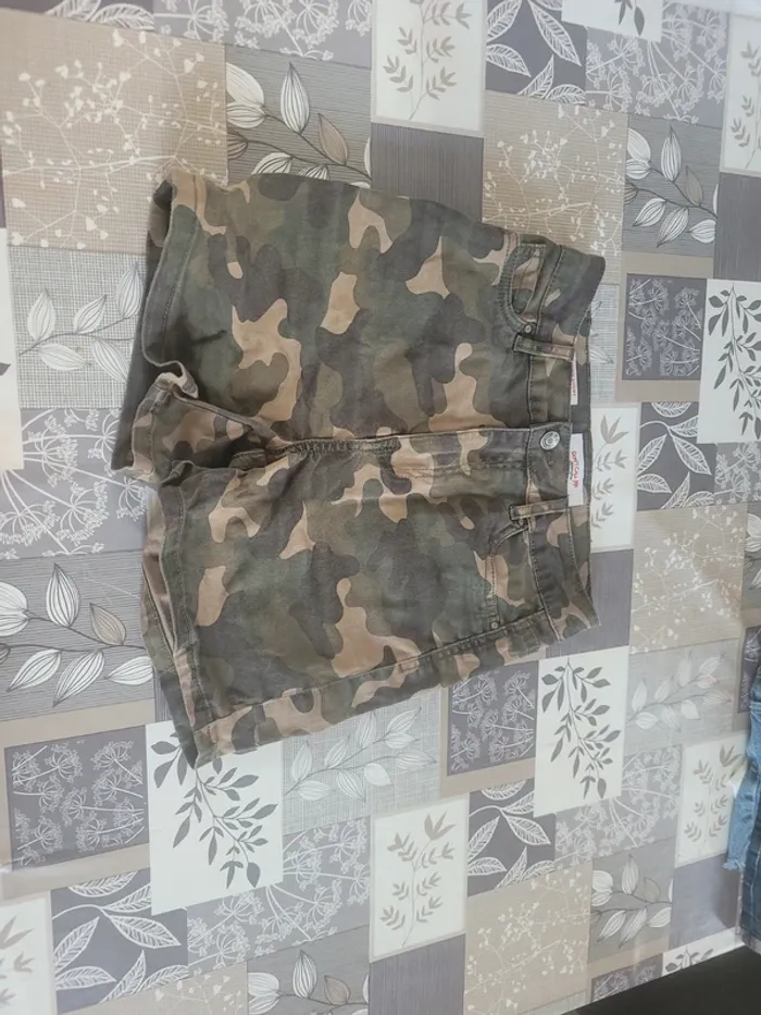 Short jennyfer 32
