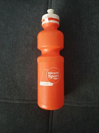 Neuf bidon gourde vélo Hérault sport