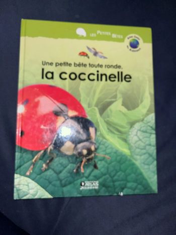 Livre pour enfants atlas jeunesse la coccinelle