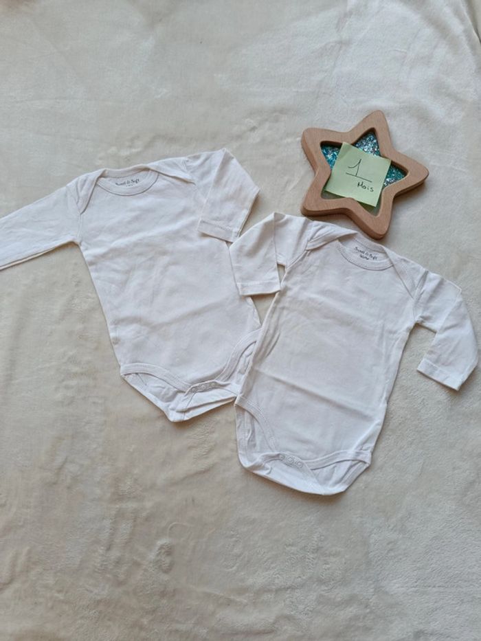Lot bodies blanc 1 mois Sweet & Soft