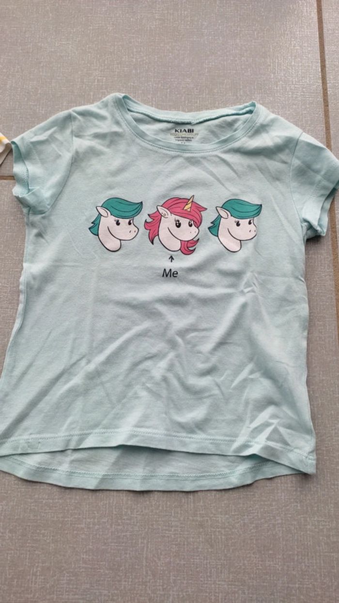 Lot de 2 t-shirts MC Kiabi Taille 5 A - photo numéro 2